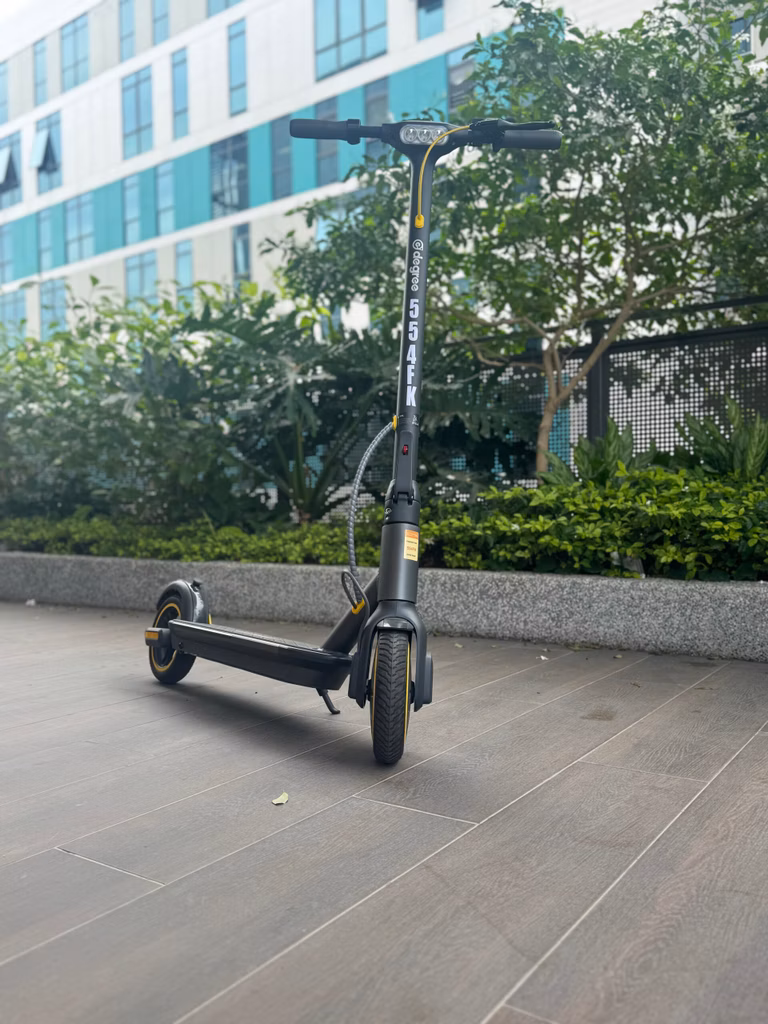 eDegree CS1 - Standing Electric Scooter