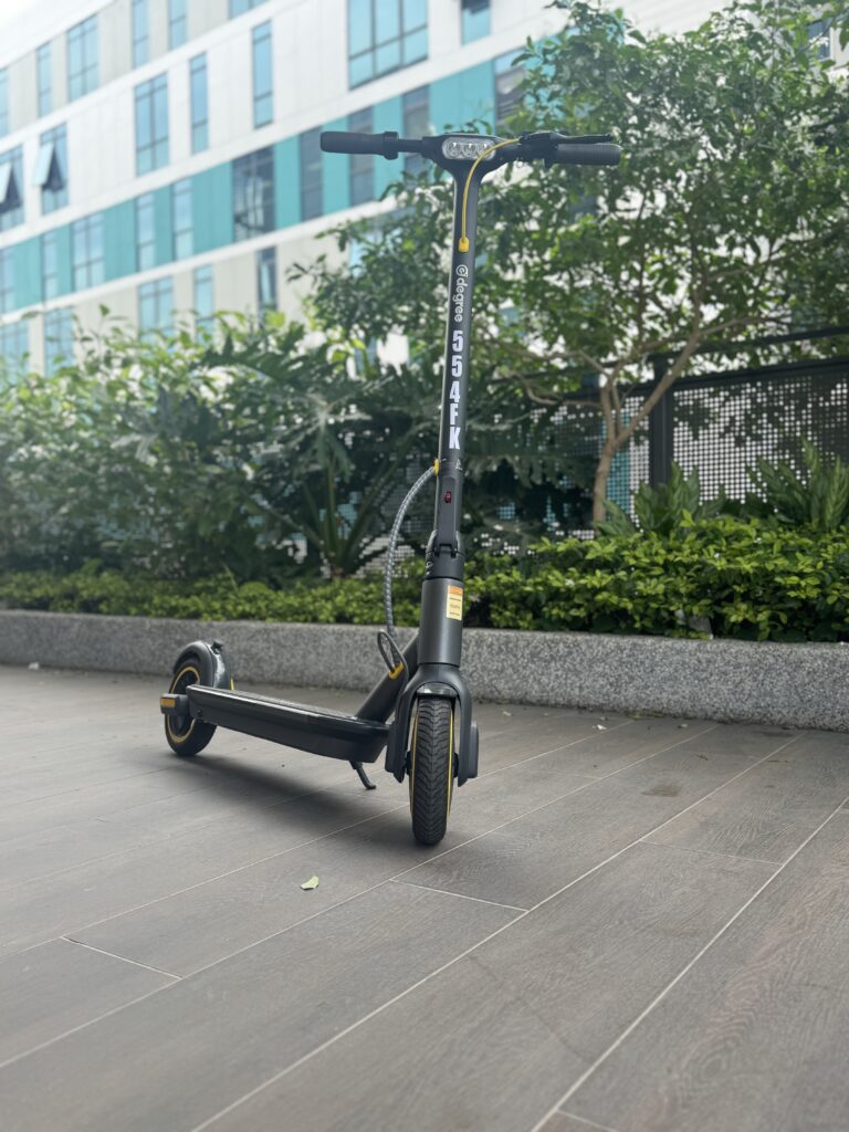 eDegree CS1 - Standing Electric Scooter