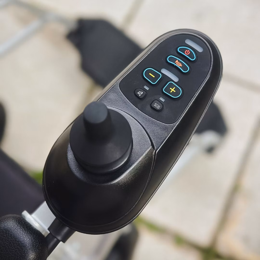 eDegree EW10 Electric Wheelchair - Controls